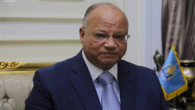 تنفيذًًا لتوجيهات رئيس الجمهورية.. محافظ القاهرة يتابع مشروع الخيالة بمصر القديمة