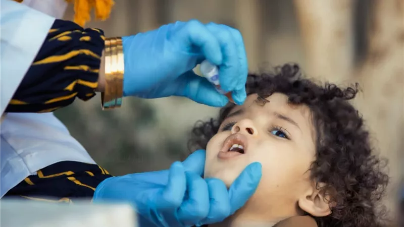 غدًا ..بدء الحملة القومية للتطعيم ضد شلل الأطفال بقنا