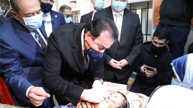 عبدالغفار: حملة التطعيم ضد شلل الاطفال تستهدف 16.5 مليون طفل