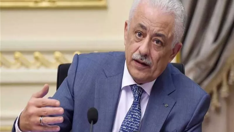 طارق شوقى يكشف شكل اسئلة امتحانات اخر العام للثانوية العامة