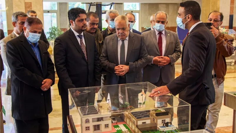 مباحثات مكثفة بين العربية للتصنيع ووزير الكهرباء اليمني للمشاركة في خطط إعادة إعمار اليمن