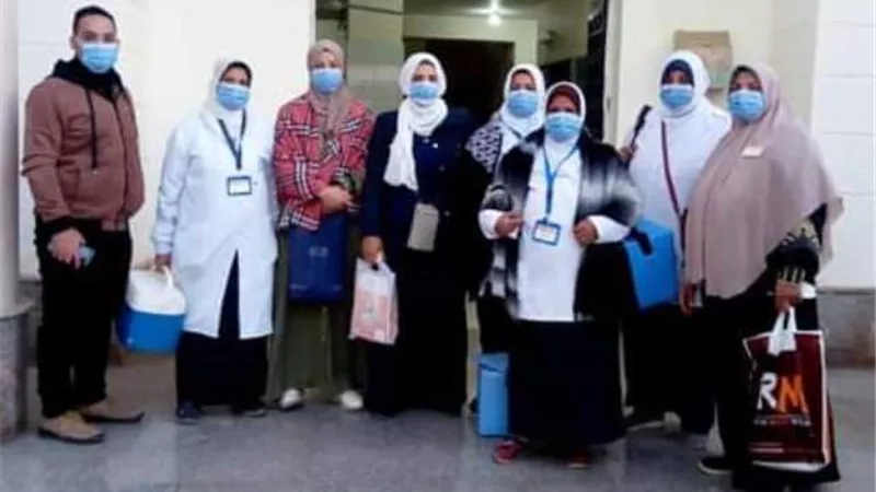 صحة القليوبية تعلن انتشار الفرق الطبية الثابتة والمتحركة للتطعيم ضد شلل الاطفال.. بالصور
