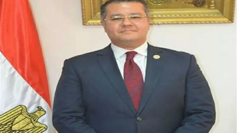 الدخاخني يوجه الاطقم الطبية بمستشفيات جامعة بنها برفع درجة الاستعداد القصوى