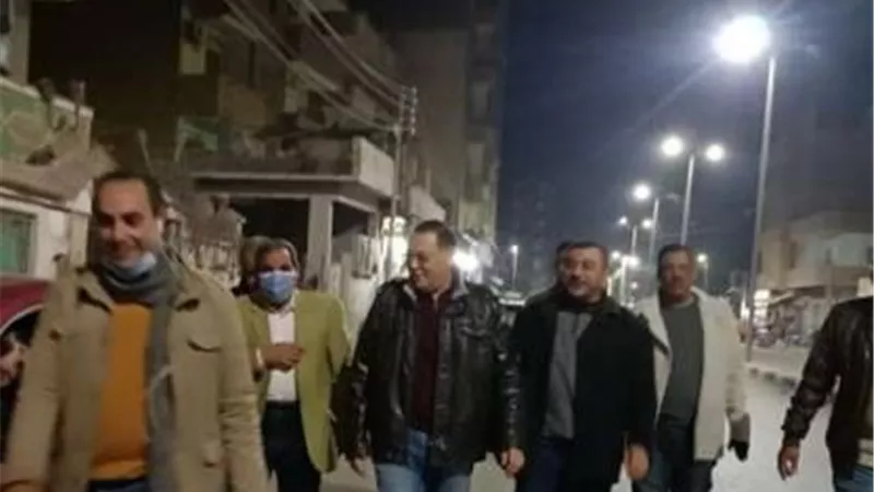 غراب يتفقد عددا من شوارع مدينة منيا القمح