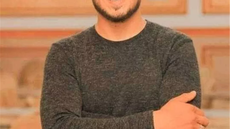 وفاة شاب أثناء لعب الكرة بالمنوفية .. إبنهس ترتدى ثوب الحداد وتودع بدر إلى مثواه الأخير.. صـــور