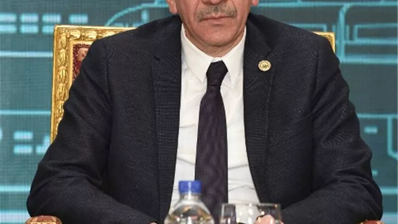 رئيس 