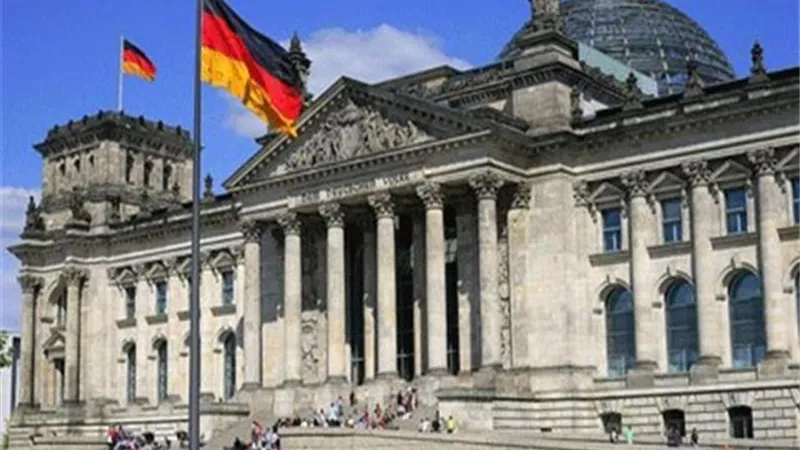 وزارة الخارجية الألمانية تصف قرار موسكو بطرد اثنين من دبلوماسييها بـ