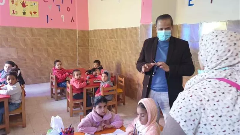 وكيل الصحة بالقليوبية يتابع اليوم الأول لحملة التطعيم ضد مرض شلل الأطفال