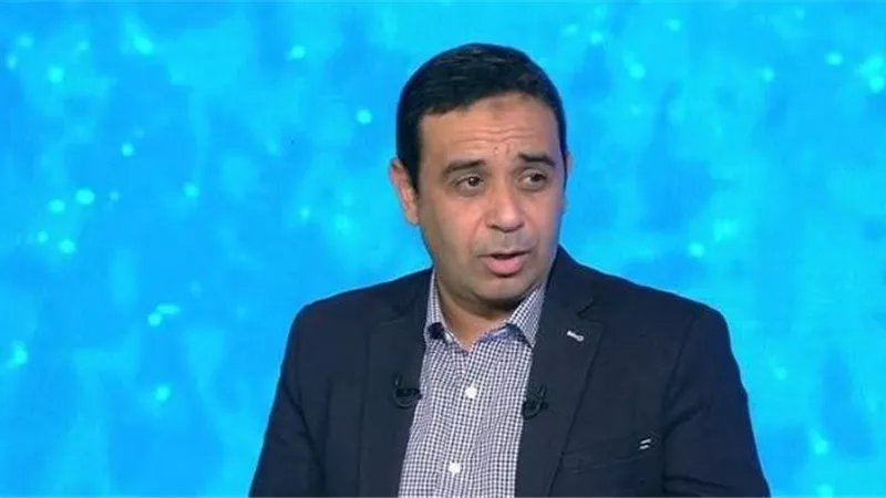 سمير عثمان : مشاركة بديل لحمودي بعد طرده يستوجب اعادة مباراة المصري وفاركو