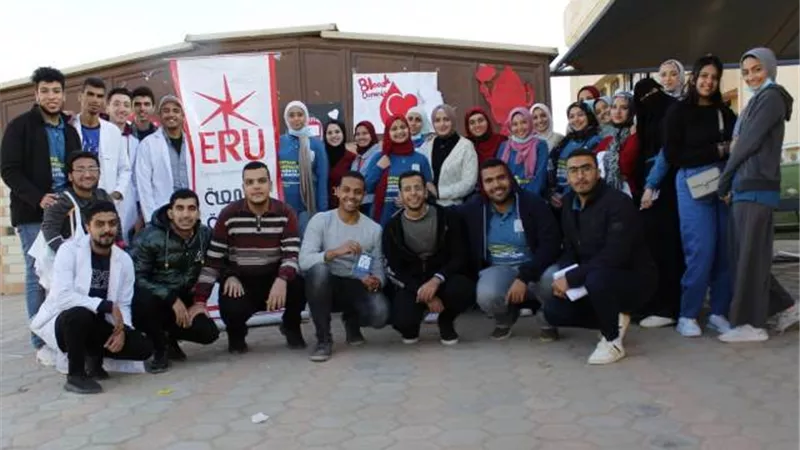 الجامعة المصرية الروسية تطلق حملة للتبرع بالدم بالتعاون مع الاتحاد المصرى لطلاب الصيدلة.. بالصور