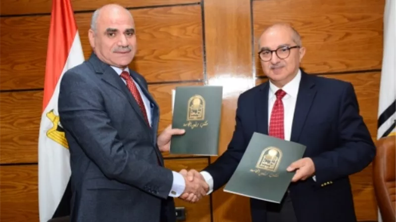 توقيع بروتوكول تعاون بين جامعتى أسيوط والأقصر فى مجال الطب.. بالصور