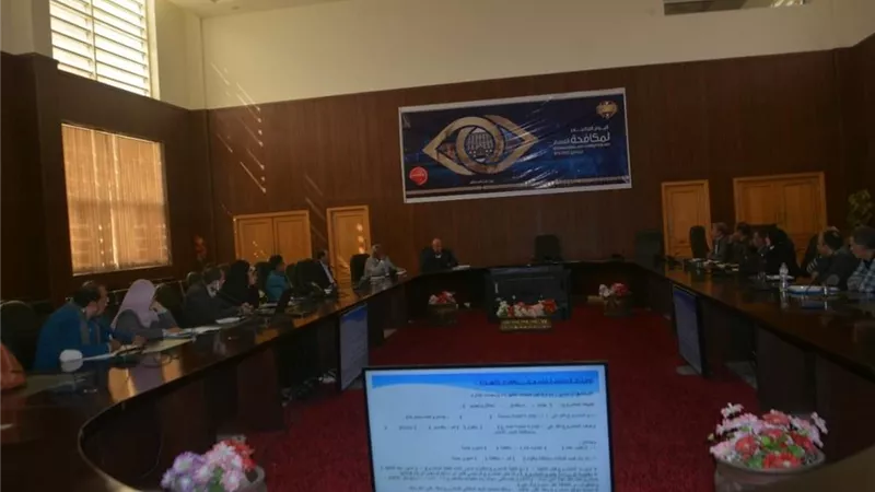 سكرتير عام البحر الأحمر يستعرض المشروعات التي سيتم إدراجها بخطة العام المالي المقبل