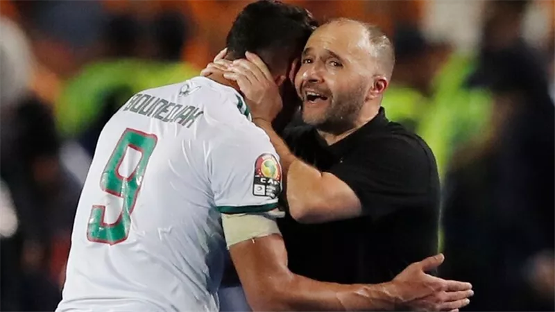 مدرب المنتخب الجزائرى يوجه رسالة مؤثرة لأبطال كأس العرب