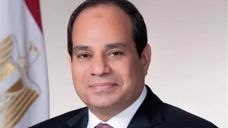 الرئيس السيسي يفتتح مجمع إنتاج البنزين بشركة أسيوط لتكرير البترول