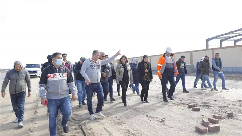 محافظ دمياط تتفقد المشروعات الجارية وتطالب بالإلتزام بالجدول الزمني