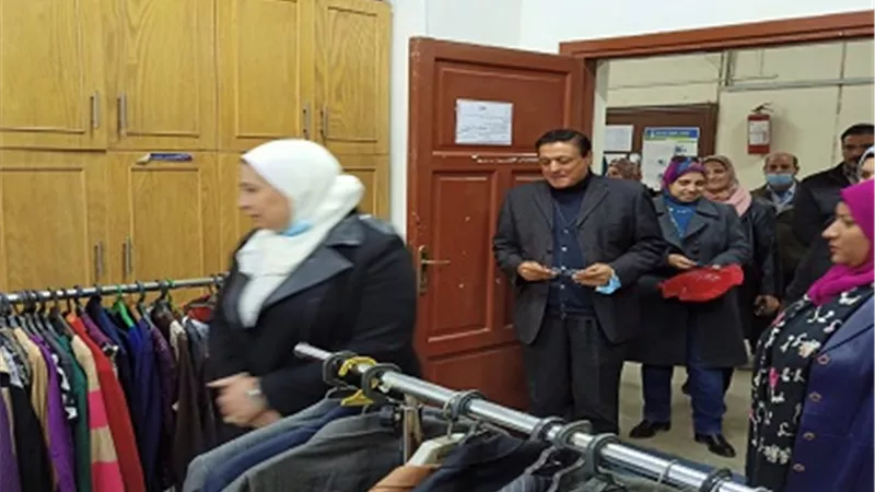 معرض خيري للملابس بألسن عين شمس
