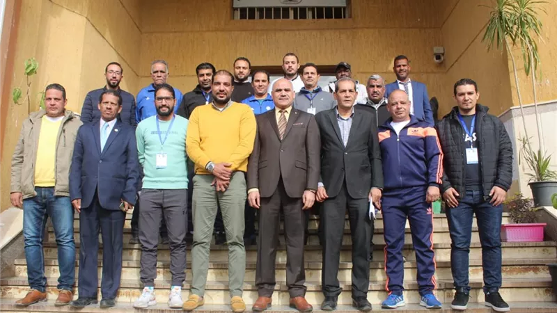 رئيس جامعة الأقصر يستقبل رؤساء الوفود المشاركة ببطولة القدم الخماسية للجامعات