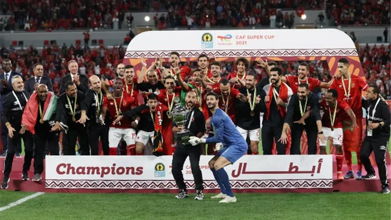 عبد العال: جماهير الأهلى كلمة السر فى التتويج بالسوبر الإفريقي