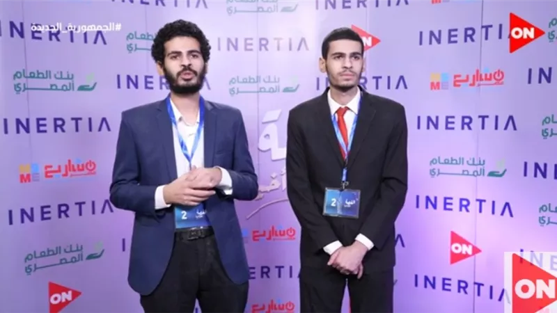 مشروع يحل مشاكل الذكاء الاصطناعي .. روبوت مهمته يشرح للطالب الدروس