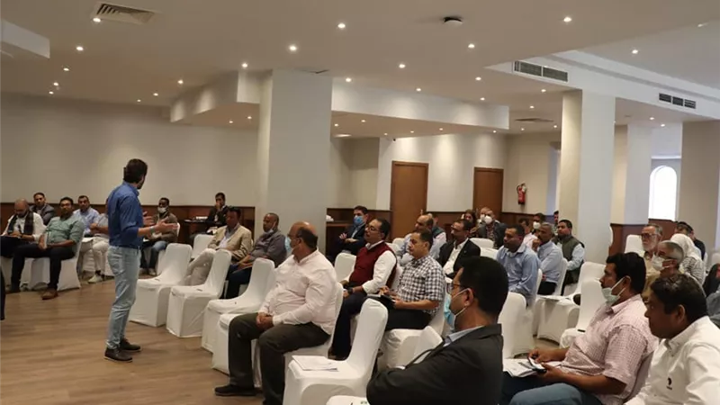 وزارة البيئة: بناء قدرات العاملين بالمنشآت الفندقية بالبحر الأحمر وجنوب سيناء على السياحة الخضراء