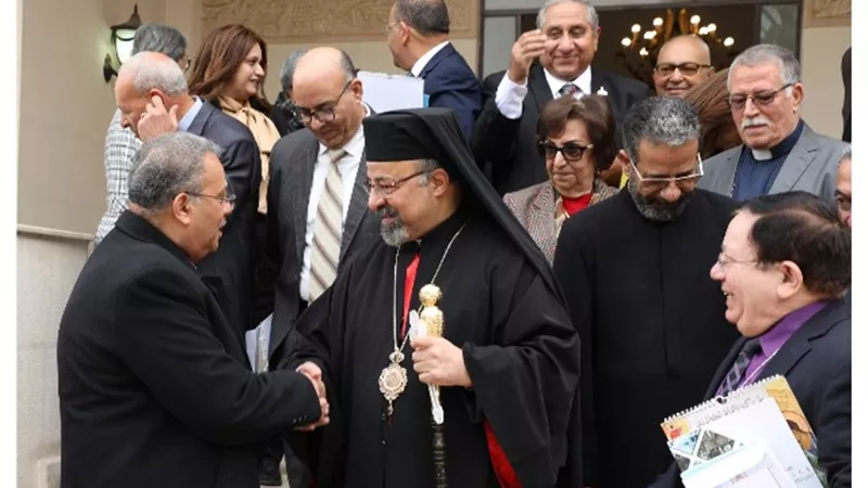 رئيس الإنجيلية.في تهنئة بطريرك الكاثوليك : رسالتنا محبة وفرح بالميلاد للعالم كله