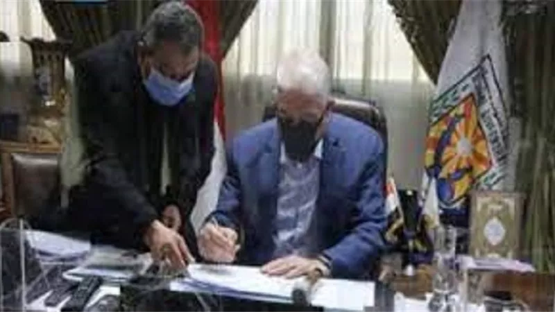 محافظ جنوب سيناء يصدق على جدول امتحانات الفصل الدراسي الأول للعام الدراسي 2021 / 2022