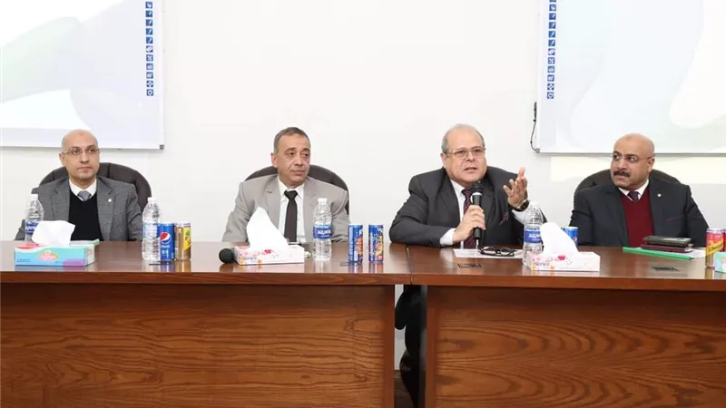 الدكتور هشام عبد