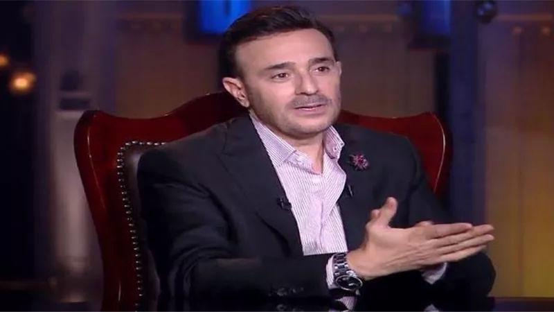 صابر الرباعى يغنى للحب فى 