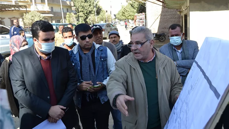 نائب المحافظ وأعضاء البرلمان يتفقدون قرية ابو عارف بالسويس