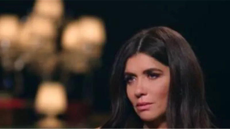 غادة عادل تنهار بسبب ذكرياتها مع ابو 