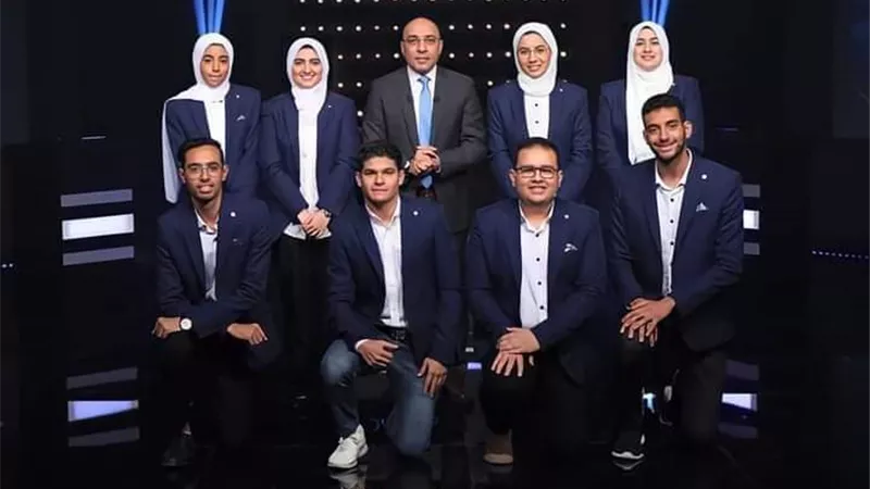 جامعة قناة السويس تفوز على المنوفية في برنامج العباقرة