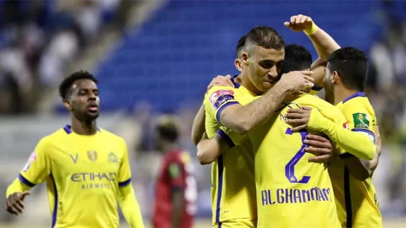 النصر يهزم الحزم بثنائية فى الدورى السعودى