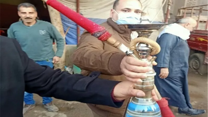 تحرير ٢٥ محضر اشغال و ضبط ٤٠ شيشة فى حملة مكبرة بغرب شبرا الخيمة