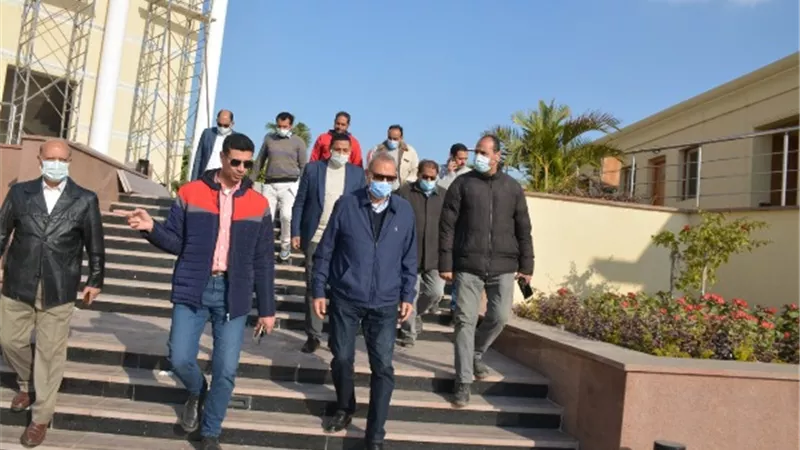محافظ القليوبية يتفقد المشروعات الجاري تنفذها بمدن قليوب وغرب شبرا الخيمة والخصوص
