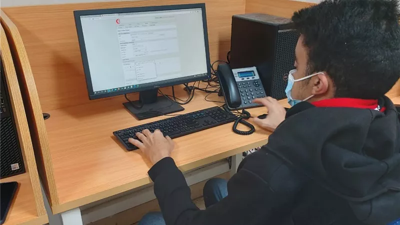 لأول مرة بالنقابات خط ساخن لحل مشاكل المعاشات والعلاج باتحاد المهن الطبية