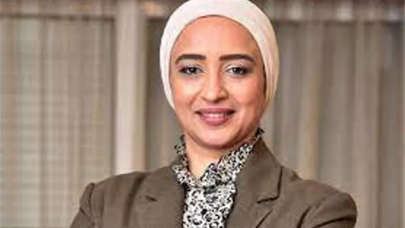 اميرة ابوشقة: الجامعات المصرية لديها قوة علمية وبشرية .. ونوابغ لابد من تكريمهم