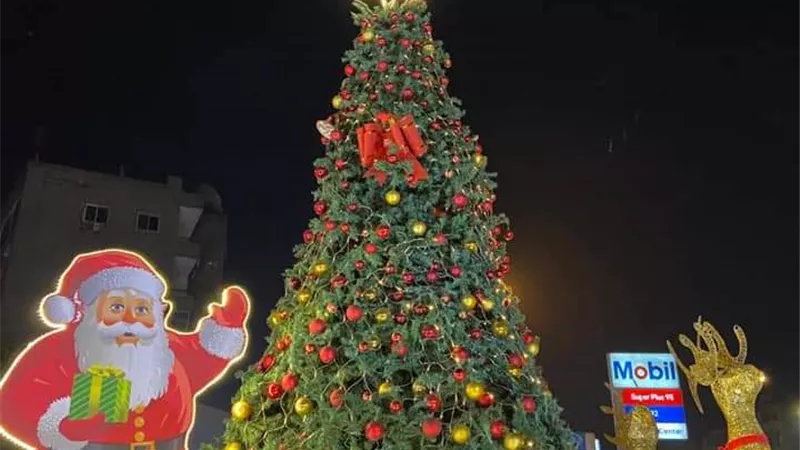 شبرا تتلألأ وتتجمل لاستقبال العام الجديد
