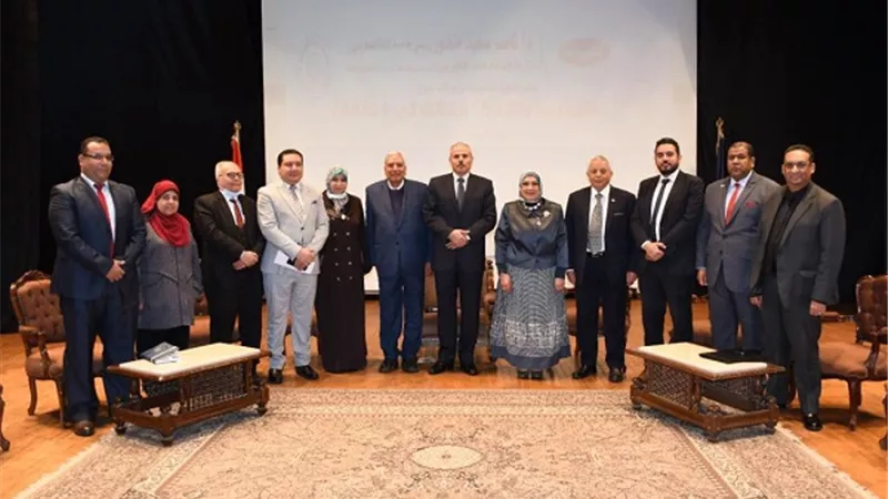 رئيس جامعة القناة : نواكب قاطرة التنمية وربط الجامعات بالمجالات الزراعية والصناعية