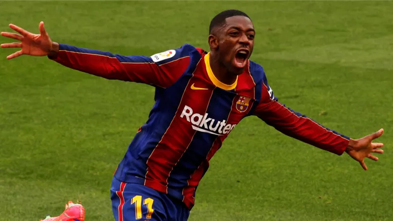 ديمبلي يرد على أنباء رحيله عن برشلونة بصورة
