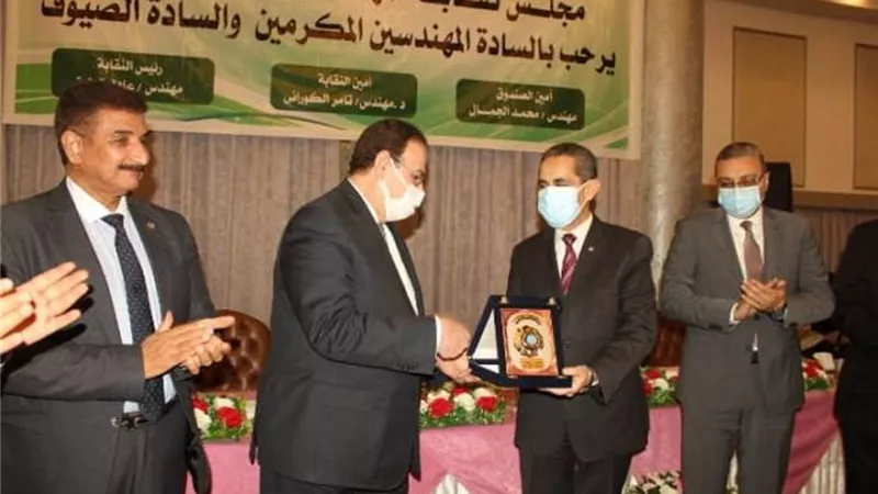 بحضور المحافظ.. نقيب المهندسين يفتتح قاعات التدريب وقاعة الاحتفالات بنقابة الغربية.. صور