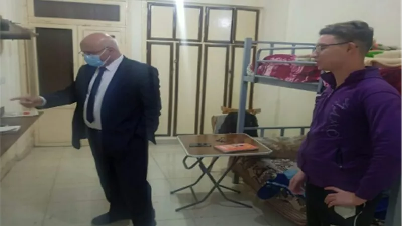 سوسة يلتقى طلاب مدن جامعة بنها ويستمع لمطالبهم