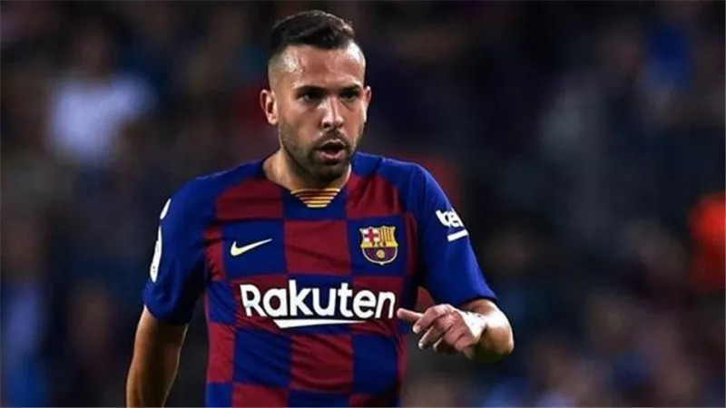 إصابة نجم برشلونة بفيروس كورونا قبل مواجهة ريال مايوركا