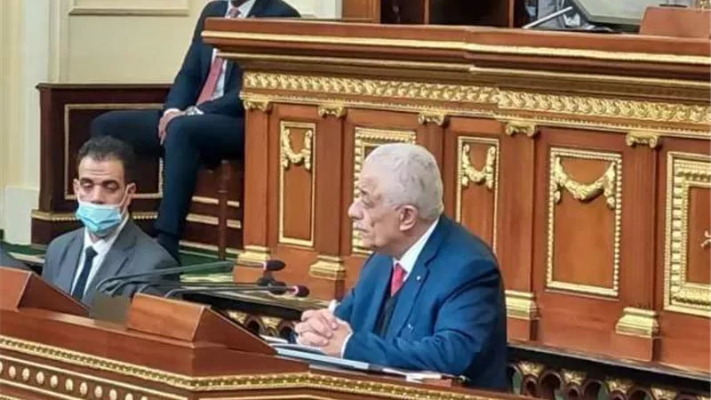 وزير التربية والتعليم يواجه سيل من طلبات الإحاطة بمجلس النواب.. تعرف على السبب بالصور