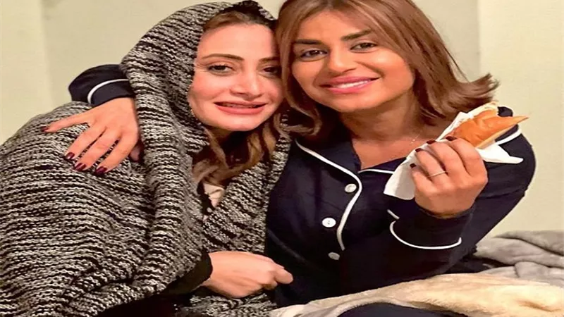 منة فضالي تخطف الأنظار برفقة منة تيسير من كواليس نصيبى وقسمتك 4