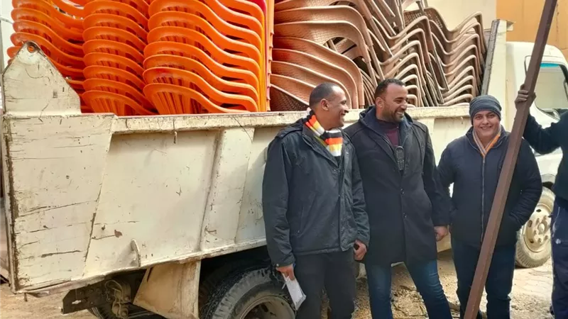 رفع ٦٥٠ اشغال وضبط ٢٤ مقهى مخالف بشمال الجيزة.. صور