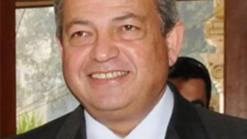 خالد عبد العزيز يحسم موقف ترشحه في انتخابات الزمالك بشكل رسمي