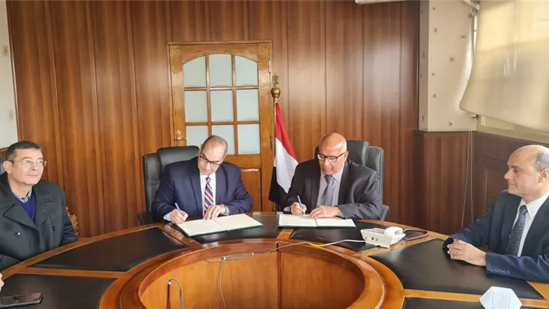 تعاون بين جامعة القاهرة الجديدة التكنولوجية وهيئة المستشفيات والمعاهد التعليمية