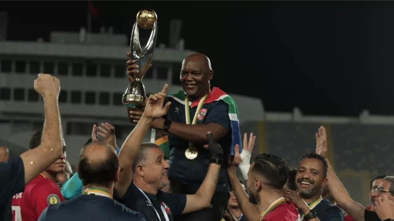 موسيماني يحتفي بإنجازاته مع الأهلي في 2021