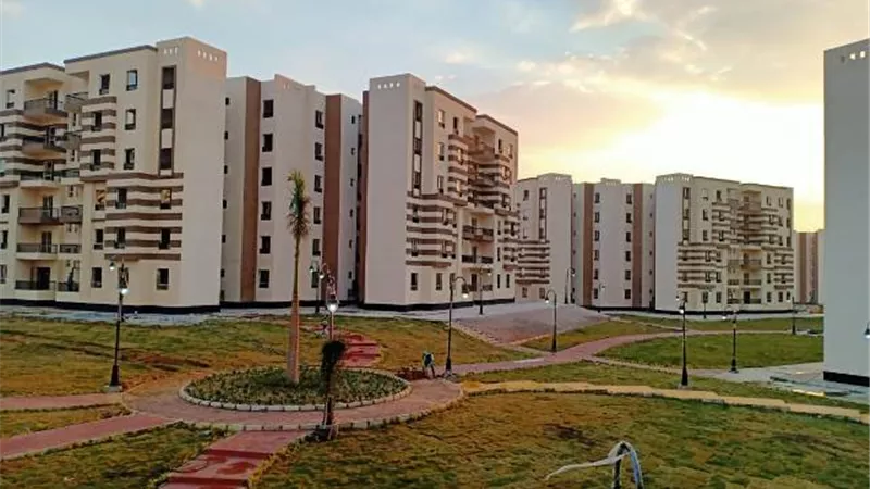 رئيس جهاز حدائق أكتوبر يعلن عن مشروعات التطوير فى المدينة.. بالصور والأرقام