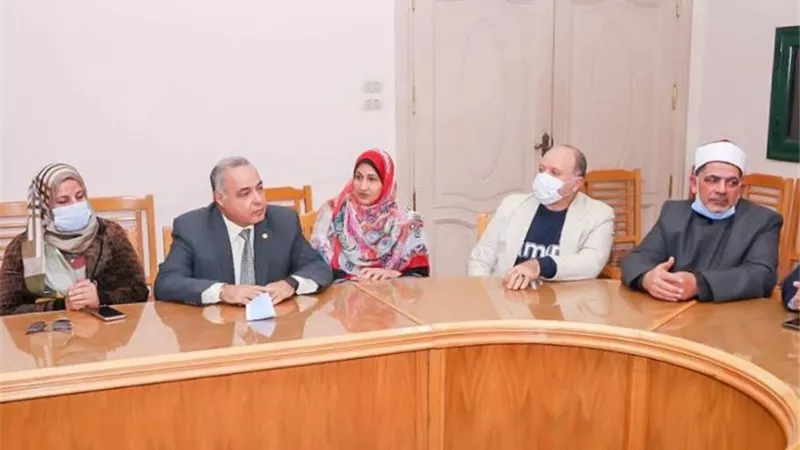أضرار التدخين في ندوة بميناء دمياط